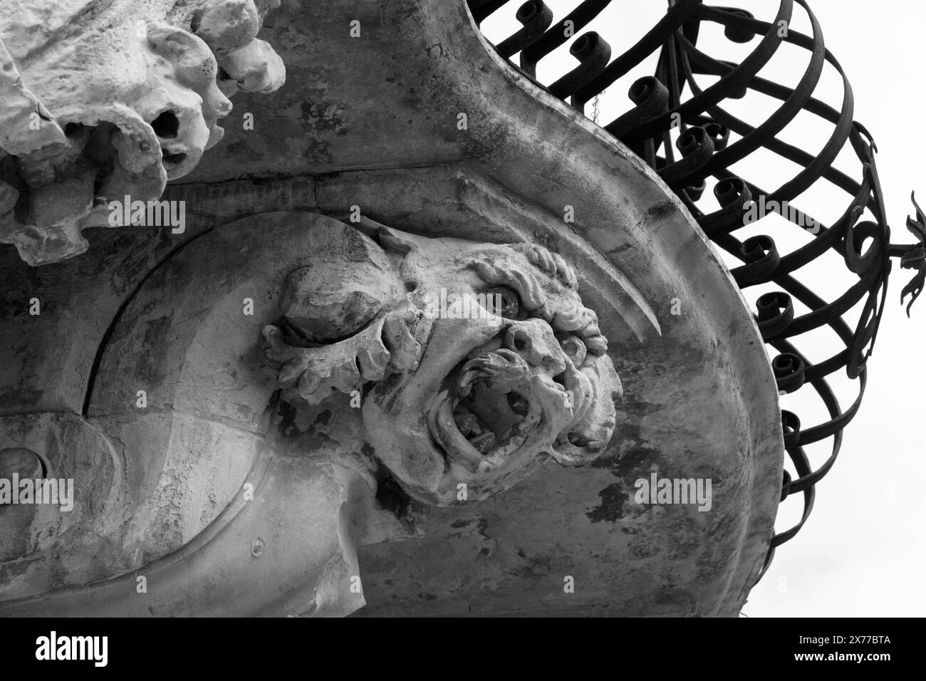 Ancient limestone statues Black and White Stock Photos & Images - Alamy