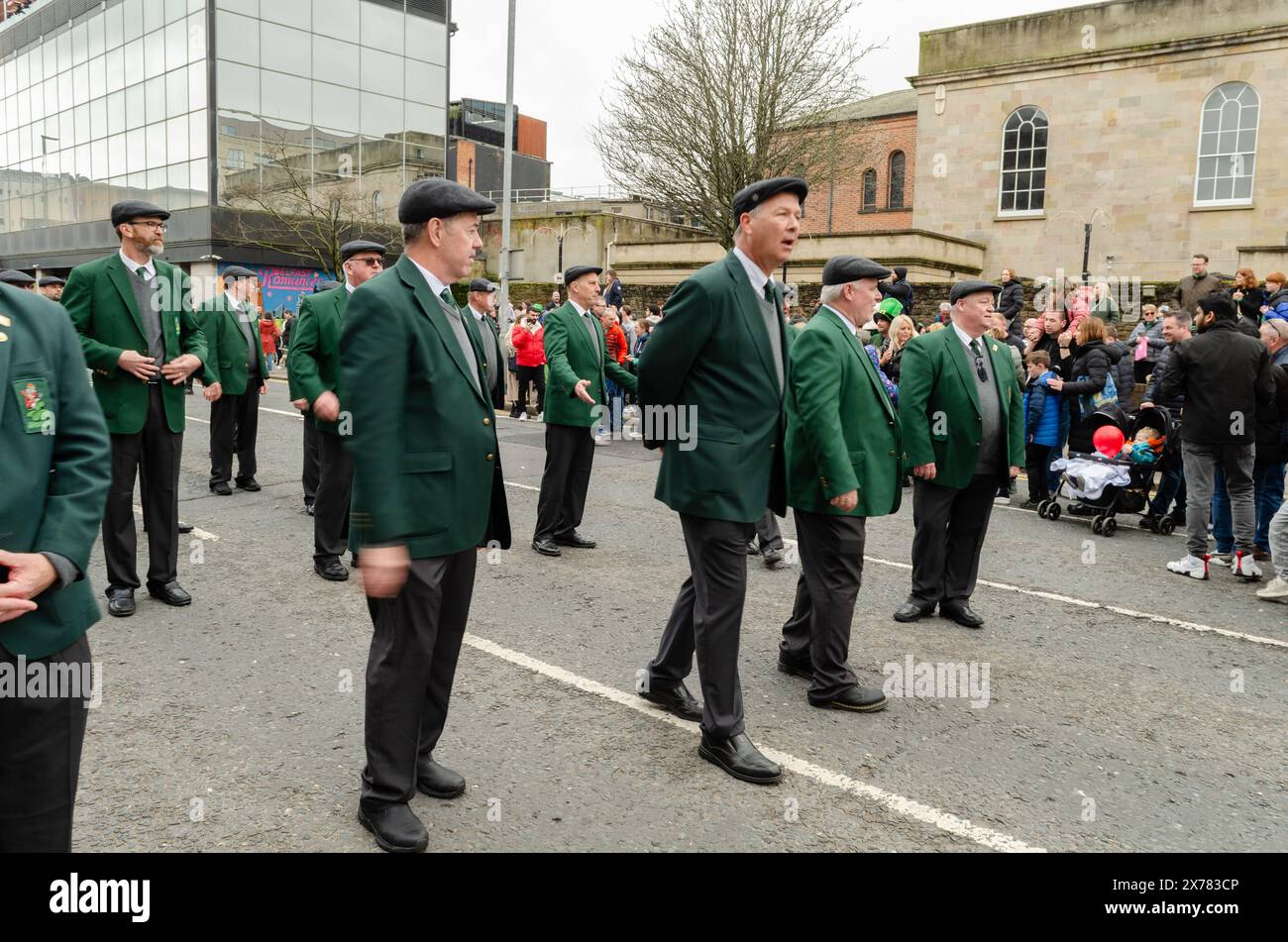 Belfast, County Antrim, Northern Ireland March 17 2024 - Men of the Friendly sons of the Shillelagh New Jersey in St Patrick's parade Belfast Stock Photo
