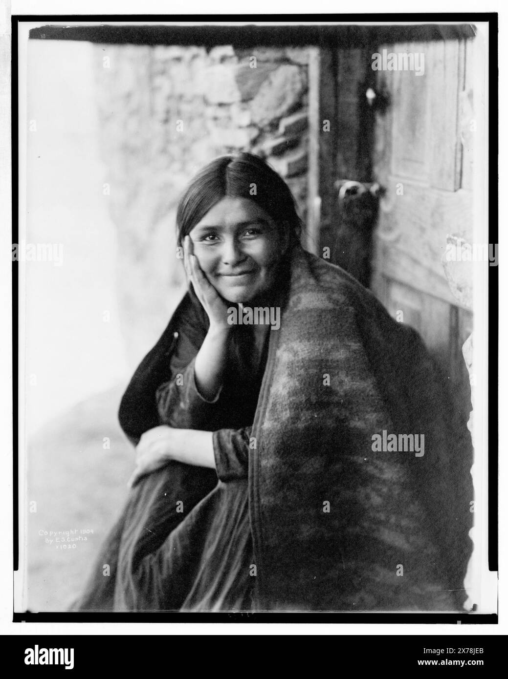 Medicine dance native americans Black and White Stock Photos & Images ...