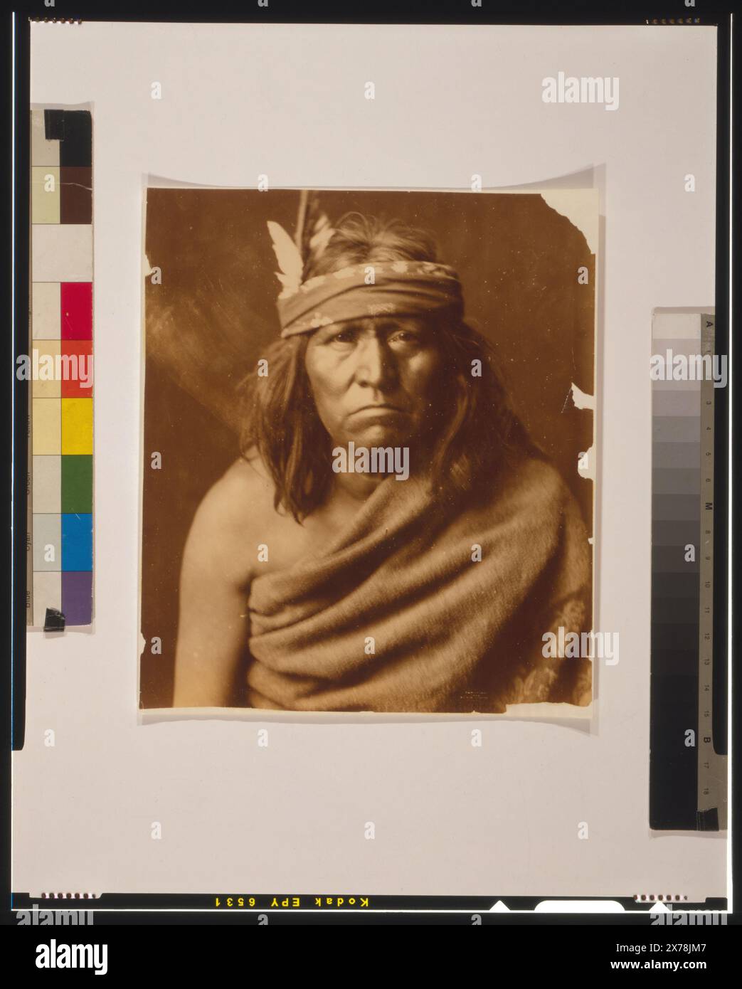 Gennetoa the Renegade Apache, Curtis no. 120., LC no. 12., Edward S. Curtis., Forms part of: Edward S. Curtis Collection ., Published in: The North American Indian / Edward S. Curtis. [Seattle, Wash.] : Edward S. Curtis, 1907-30, Suppl. v. 1, pl. 12.. Indians of North America, 1900-1910. , Apache Indians, 1900-1910. Stock Photo