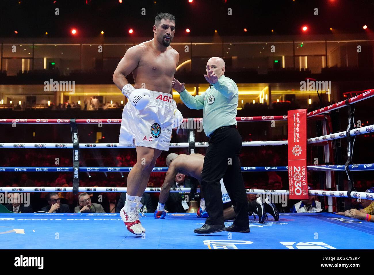 Agit Kabayel (left) reacts after knocking down Frank Sanchez in their Heavyweight bout at