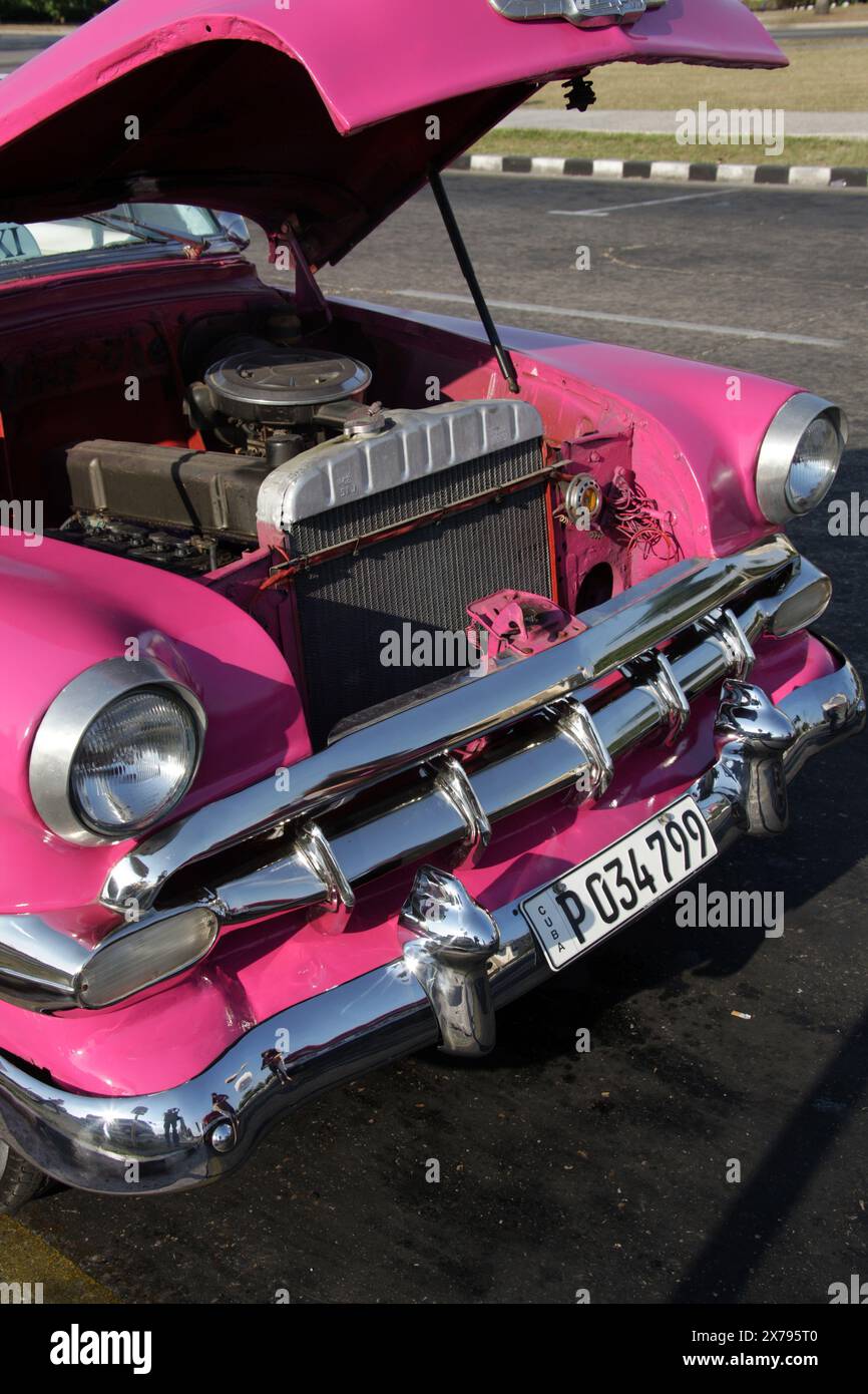 Chevrolet bel air taxi hi-res stock photography and images - Alamy