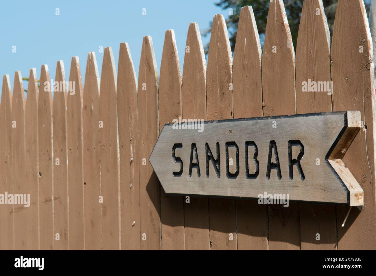 Sandbar directional sign hires stock photography and images Alamy