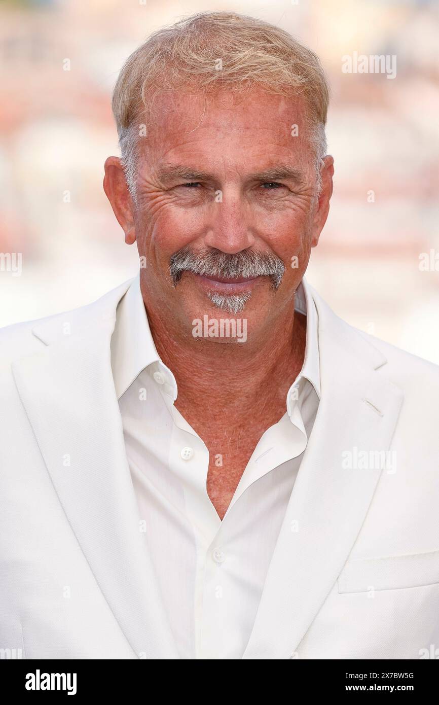 Kevin Costner poses at the photo call of 'Horizon An American Saga