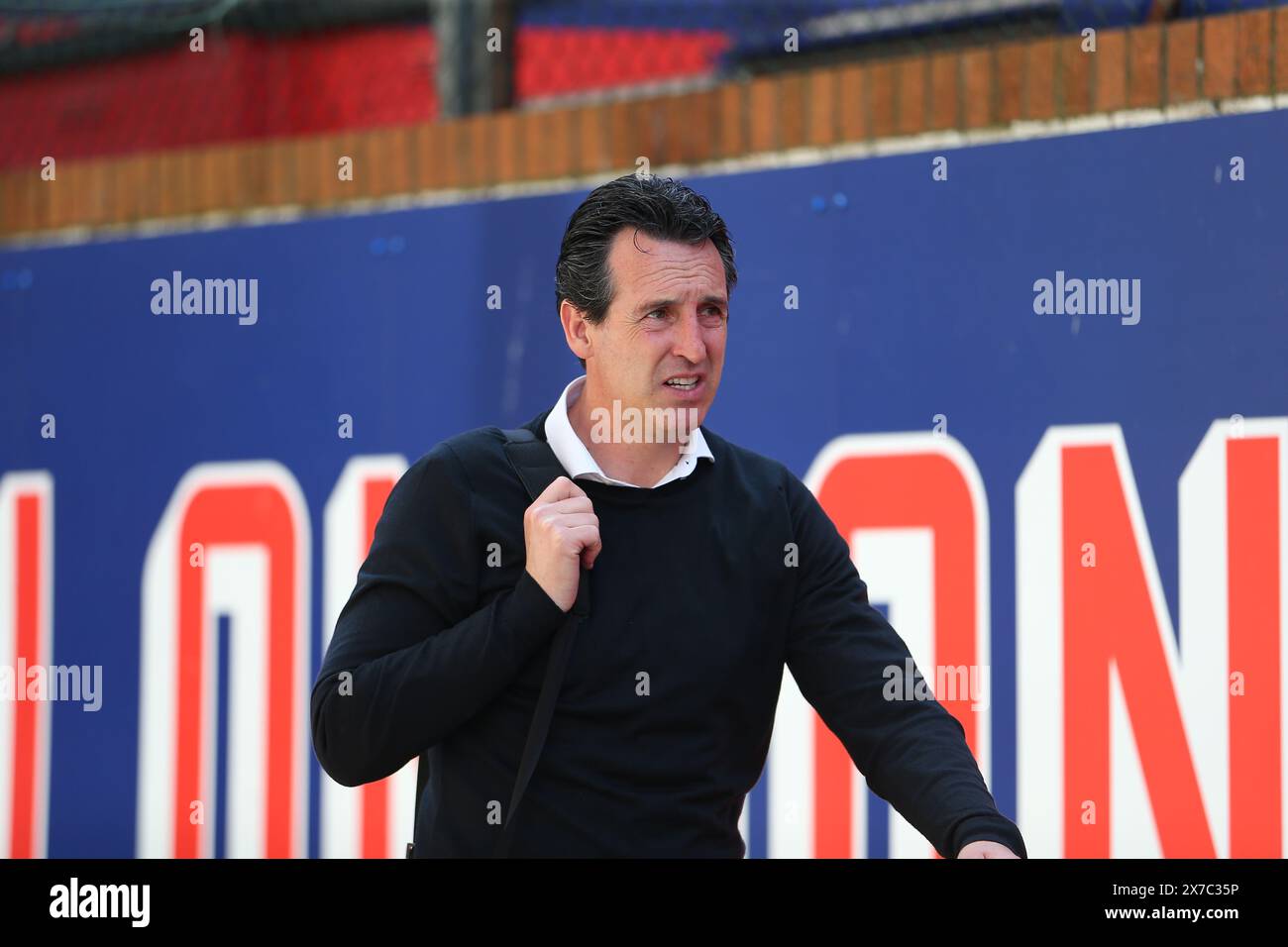 Selhurst Park, Selhurst, London, UK. 19th May, 2024. Premier League Football, Crystal Palace versus Aston Villa; Aston Villa manager Unai Emery arriving at the stadium ahead of the match. Credit: Action Plus Sports/Alamy Live News Stock Photo