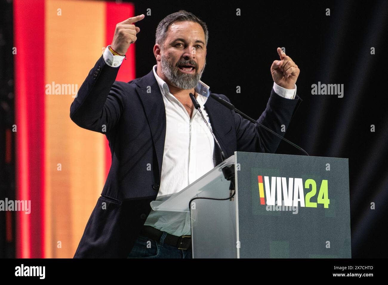 Madrid, Spain. 19th May, 2024. Santiago Abascal, leader of far right wing party VOX, speaking during the 'Europa Viva 24' conference at Palacio de Vistalegre. Far right wing politicians from different countries have participated in the convention that takes place ahead the European elections. Credit: Marcos del Mazo/Alamy Live News Stock Photo