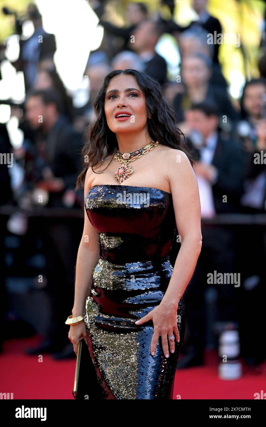 Salma Hayek Cannes 2024 Red Carpet Hi res Stock Photography And Images salma-hayek-cannes-2024-red-carpet-hi-res-stock-photography-and-images