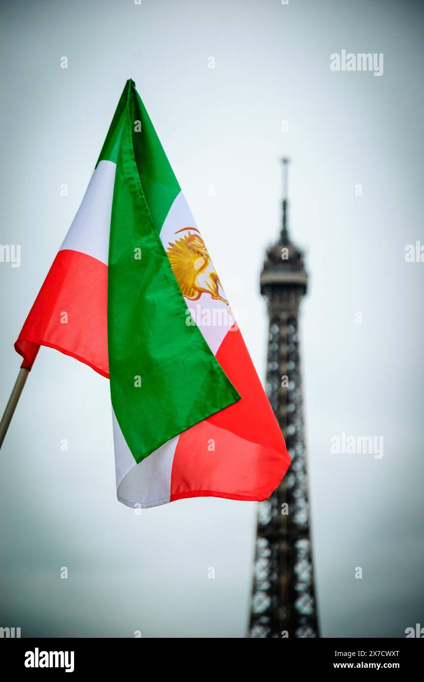 Pre revolution iranian flag hi res stock photography and images Alamy Pre revolution iranian flag hi res stock photography and images Alamy