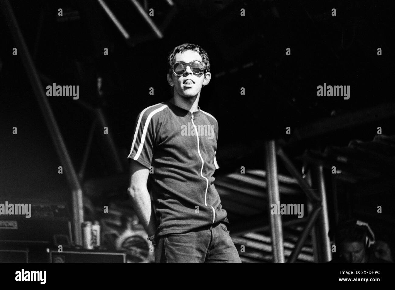 RICK WITTER SHED SEVEN GLASTONBURY 95 Rick Witter Singer Of Shed rick-witter-shed-seven-glastonbury-95-rick-witter-singer-of-shed