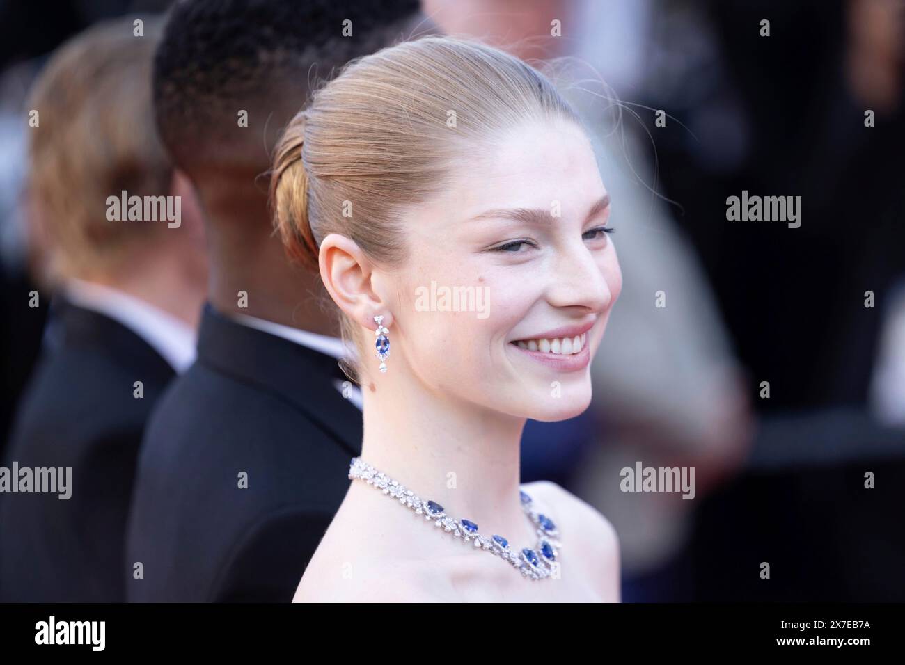 cannes-france-17-5-2024-hunter-schafer-at-the-premiere-of-kinds-of