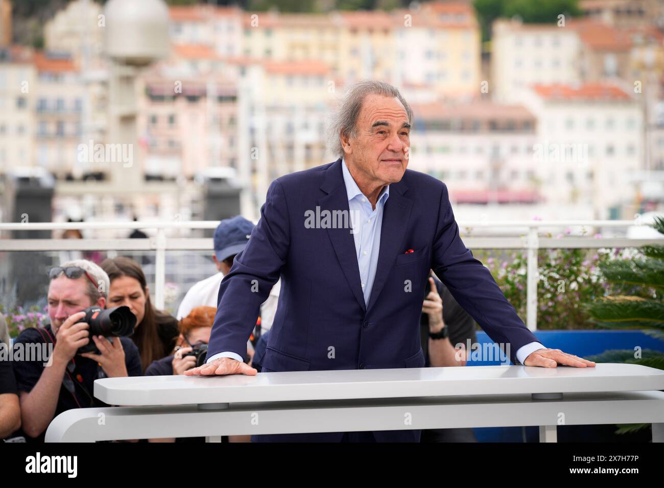 Cannes, France. 20th May, 2024. Oliver Stone attends the ''Lula'' Photocall at the 77th annual Cannes Film Festival at Palais des Festivals on May 20, 2024 in Cannes, France. (Photo by Daniele Cifala/NurPhoto) Credit: NurPhoto SRL/Alamy Live News Stock Photo
