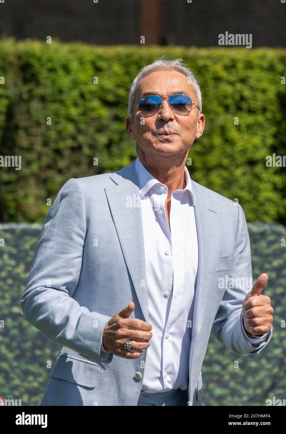 Royal Hospital, Chelsea, London, UK. 20th May, 2024. Press and VIP day at the RHS Chelsea Flower Show 2024 which opens to the public from 21 May-25 May. Image: Bruno Tonioli, choreographer and TV personality. Credit: Malcolm Park/Alamy Live News Stock Photo
