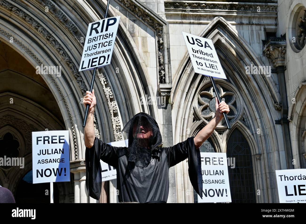 London, UK. 20th May, 2024. Julian Assange, founder of Wikileaks was today granted the right to appeal against extradition to the US following a ruling at the High Court. Credit: michael melia/Alamy Live News Stock Photo