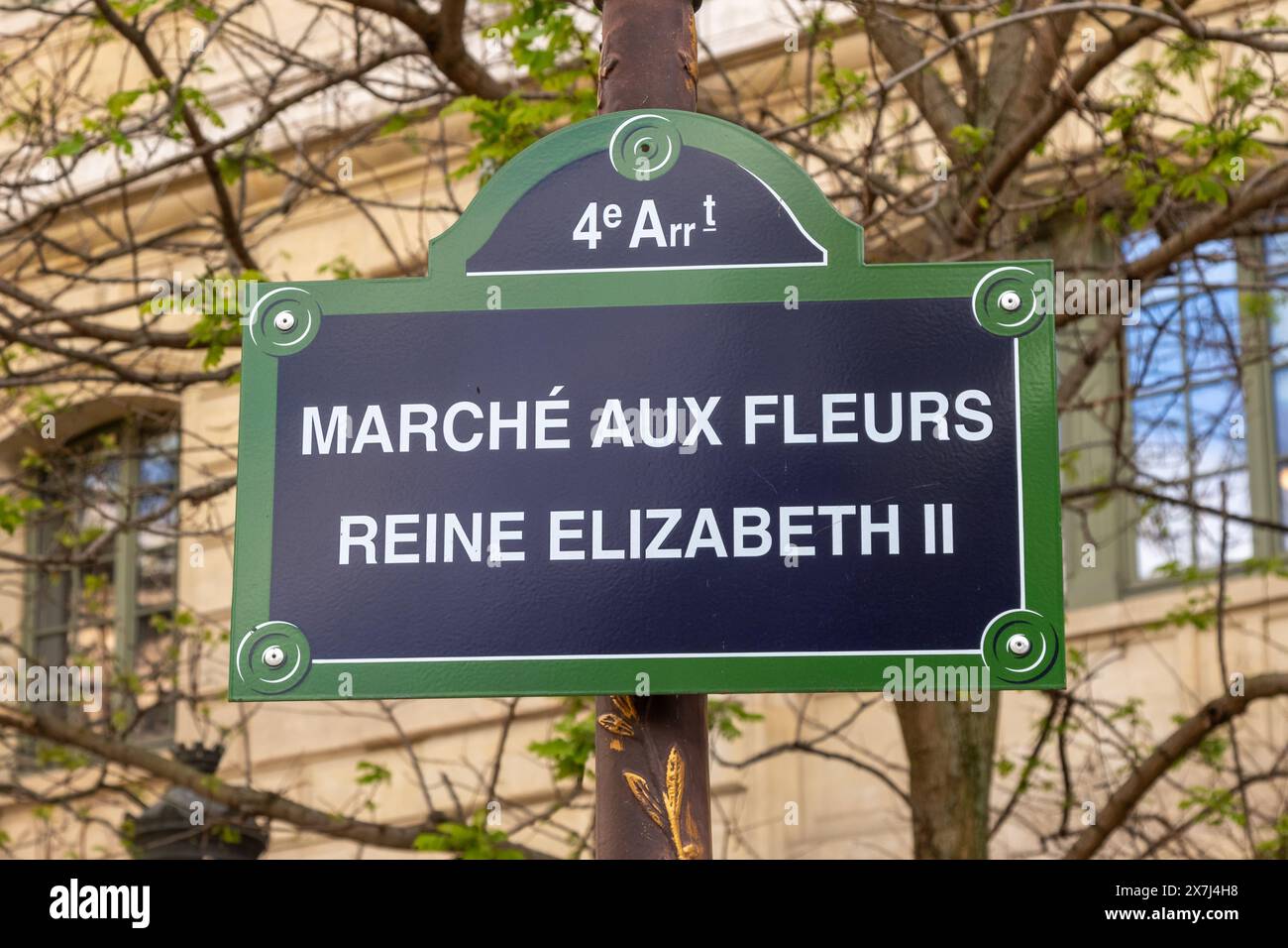 Paris, France, 18th April 2024 A View of a sign for the Marche aux fleurs Reine Elizabeth II