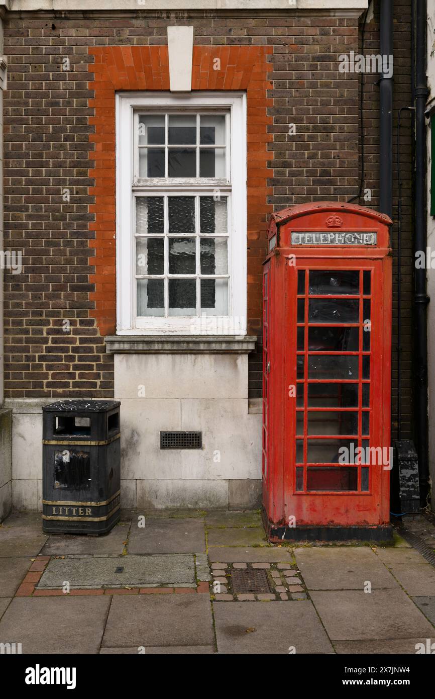 A K6 phone box outside the closed-down Rochester Head Post Office, Eastgate, Rochester, Kent, UK.  23 Apr 2024 Stock Photo