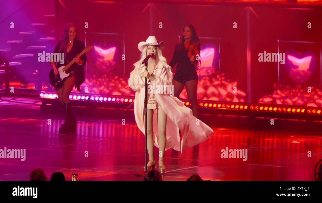 Las Vegas, Nevada, USA 15th May 2024 Singer Shania Twain performing at