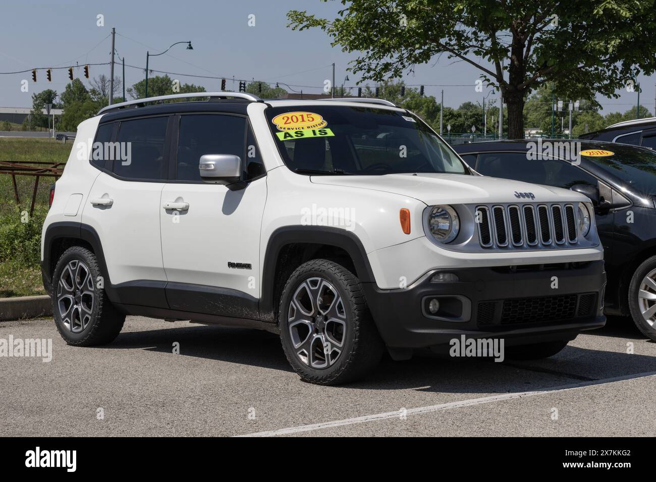 Noblesville - May 19, 2024: Used Jeep Renegade display. With pricing concerns, Jeep is buying and selling pre-owned vehicle to meet demand. MY:2015 Stock Photo