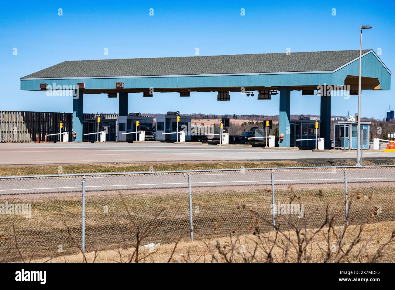 Toll booths hi-res stock photography and images - Alamy