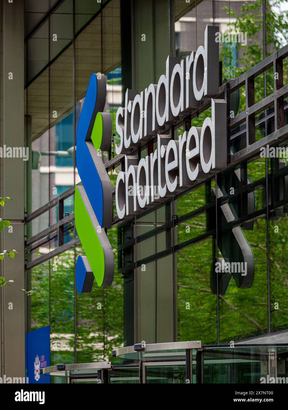 Standard Chartered Bank London - the Standard Chartered Bank Offices at ...