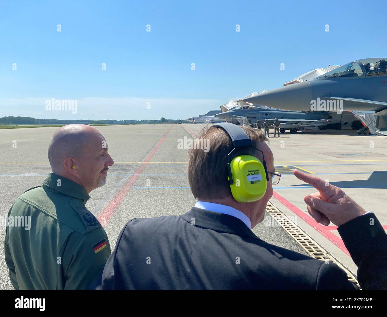 Colonel Boris Lielvarde, Latvia. 21st May, 2024. Boris Pistorius (r, SPD), Federal ...