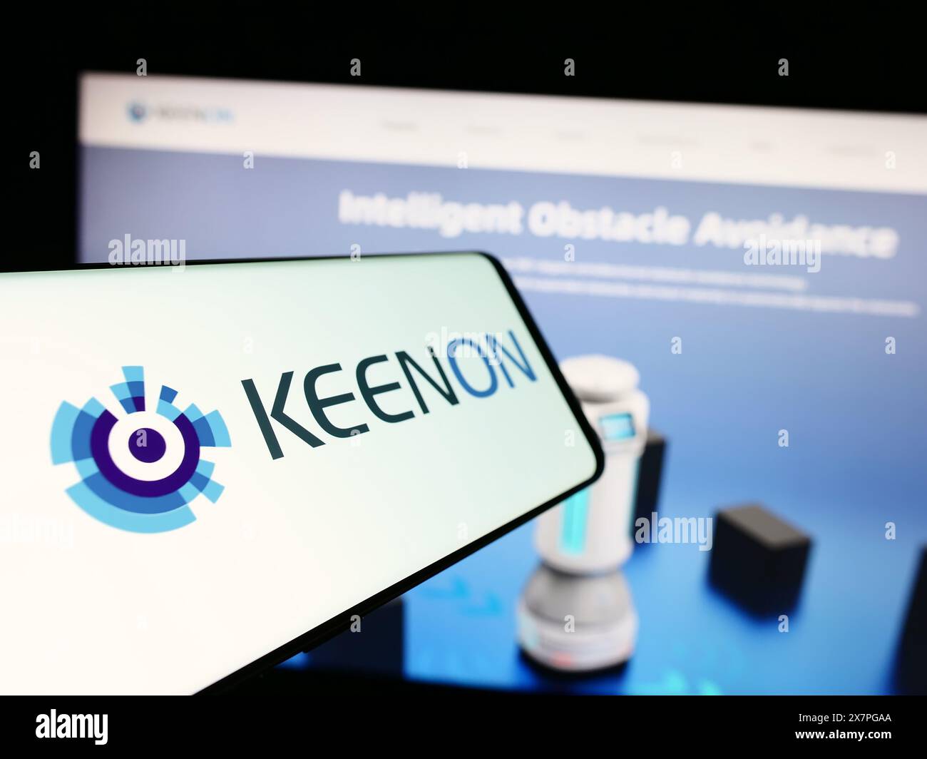 Mobile phone with logo of Chinese service robot company Keenon Robotics Co.  Ltd. in front of website. Focus on center-left of phone display Stock Photo  - Alamy