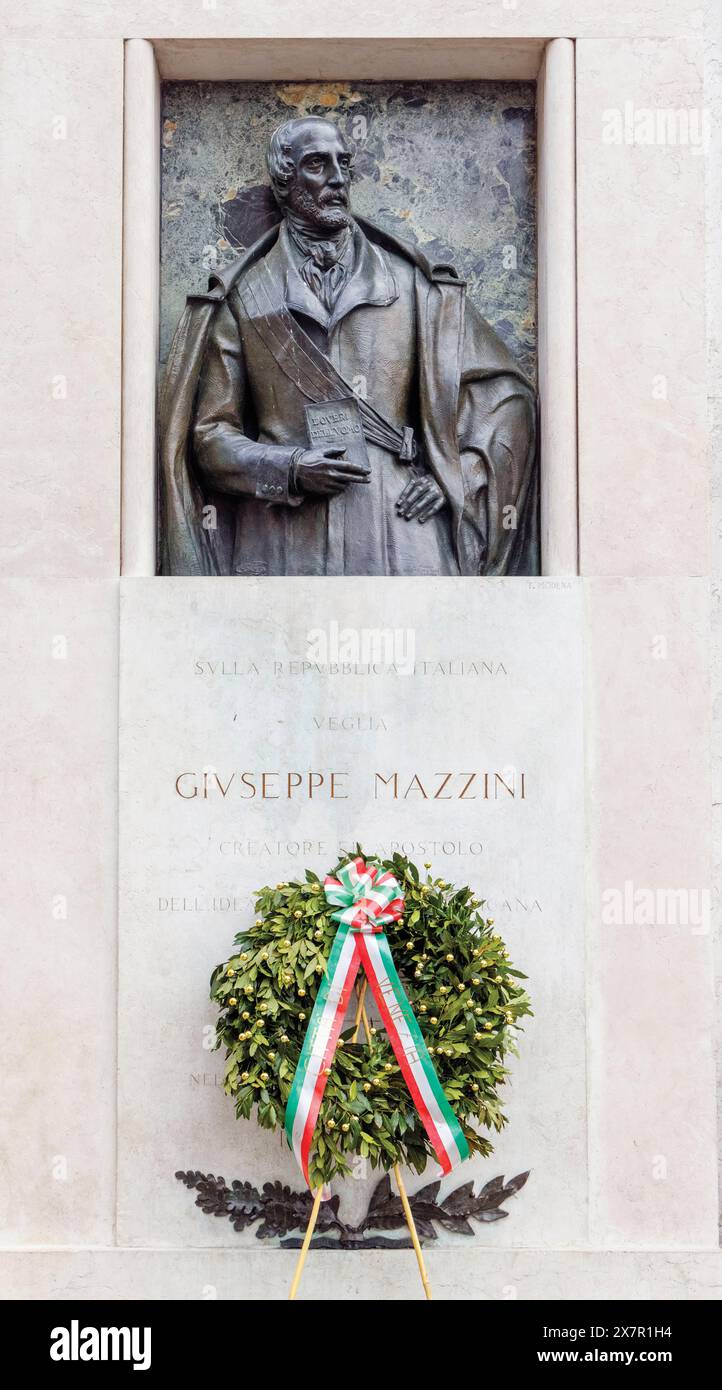 Venice, Venice Province, Veneto Region, Italy.  Monument to Giuseppe Mazzini, 1805 - 1872.  Italian politician, journalist and nationalist.  Venice is Stock Photo