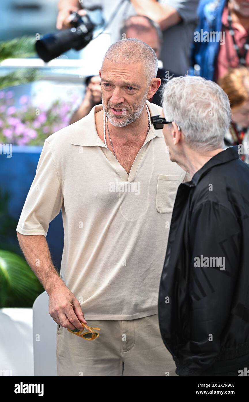 Cannes, France. 21st May, 2024. David Cronenberg and Vincent Cassel are attending the ''The Shrouds'' (Les Linceuls) Photocall at the 77th annual Cannes Film Festival at Palais des Festivals in Cannes, France, on May 21, 2024. (Photo by Stefanos Kyriazis/NurPhoto) Credit: NurPhoto SRL/Alamy Live News Stock Photo
