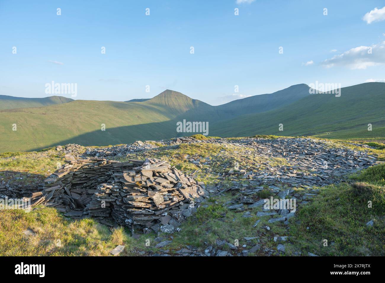 Summits of Cribyn and Pen y Fan from Cefn Cwm Llwch, Brecon Beacons ...