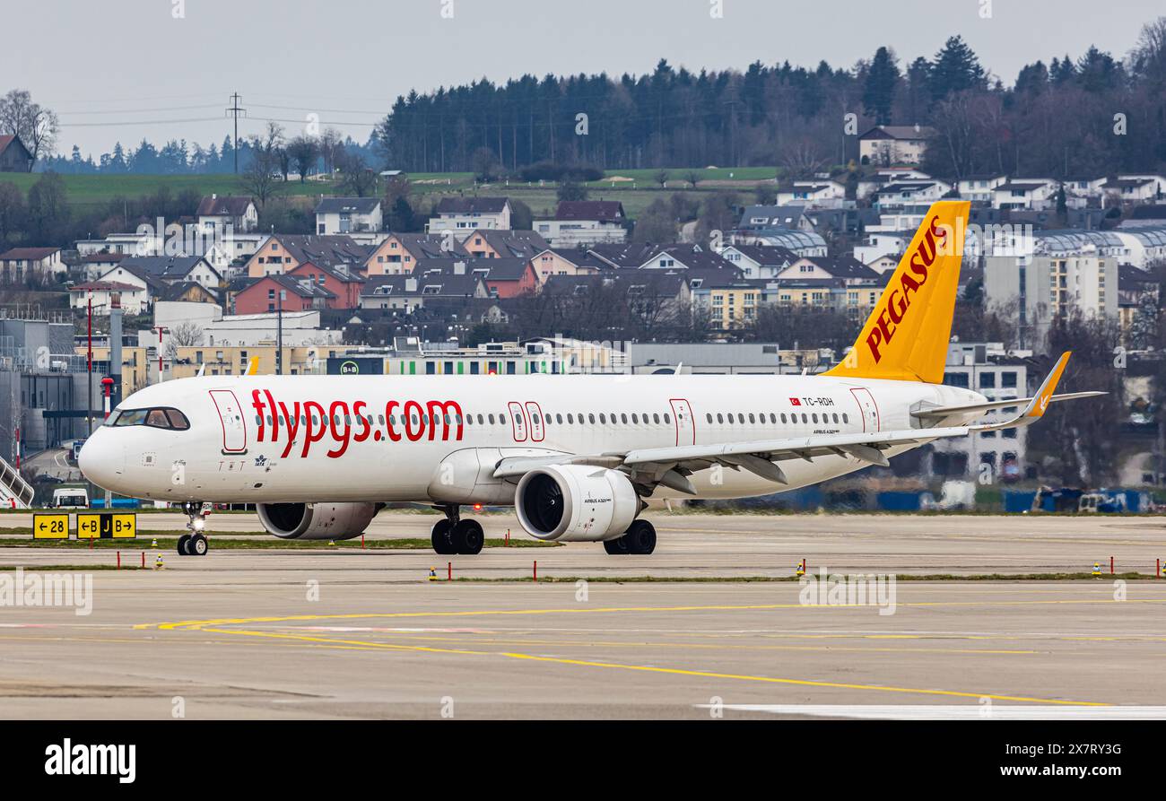 A Pegasus Airlines Airbus A321-251NX taxis to the runway at Zurich Airport. Registration TC-RDH. (Zurich, Switzerland, 11.03.2024) Stock Photo