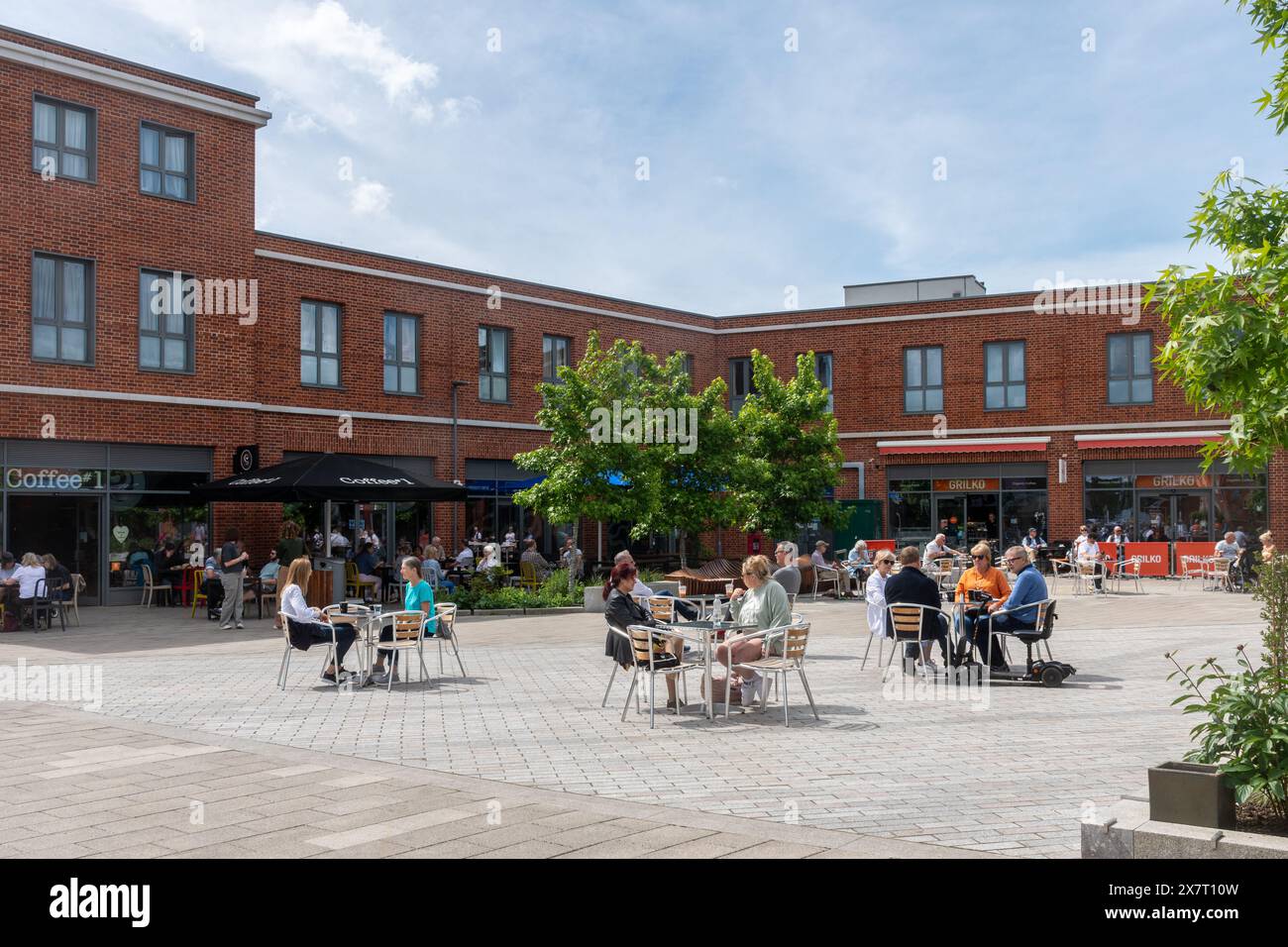 Peach Place, new development in Wokingham town centre with key worker apartments housing homes and restaurants, Berkshire, England, UK Stock Photo