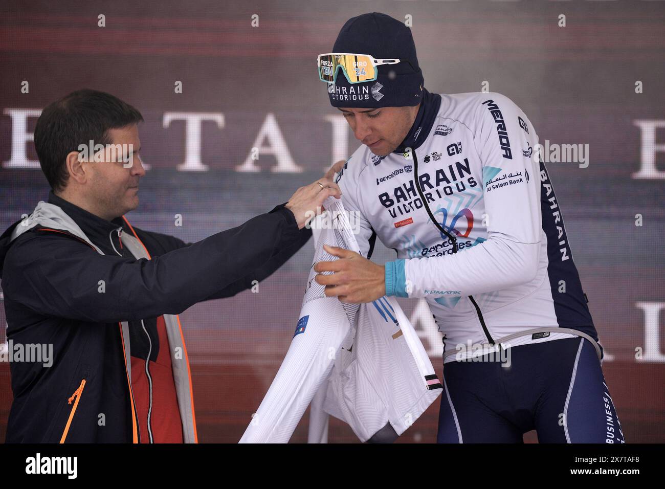 Tiberi Antonio (Team Bahrain Victorius) white jersey, at the end of