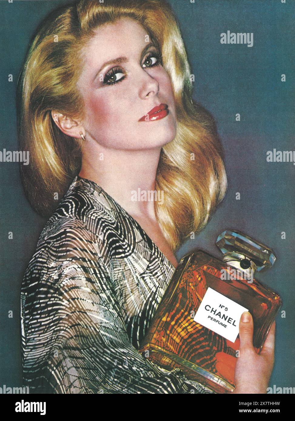 Catherine deneuve chanel no 5 hotsell