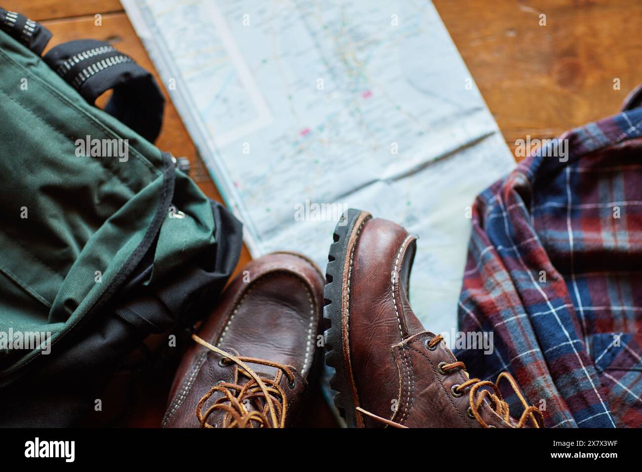 Hiking backpack map hi-res stock photography and images - Alamy