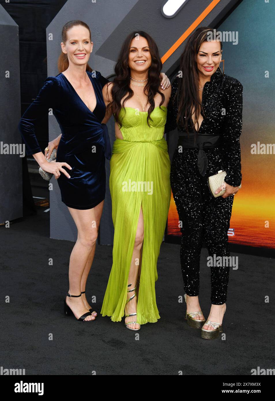 Rebecca Landman Makeup | TikTok, image size:954x1390