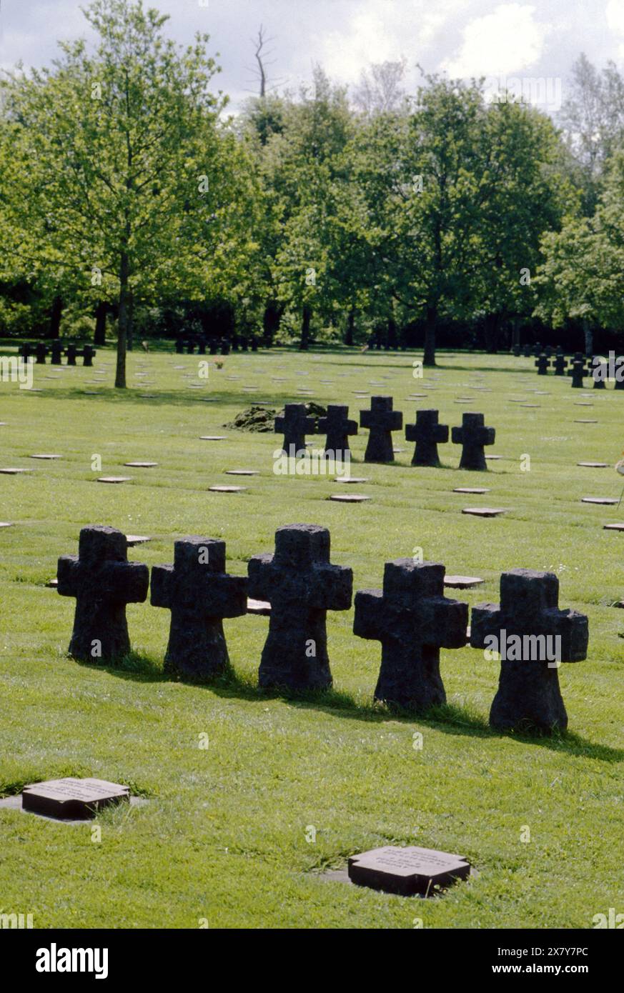 - Normandy, sites of allied landing of June 1944, German military cemetery of La Cambe   - Normandia, i luoghi degli sbarchi alleati del giugno 1944, cimitero militare tedesco di La Cambe Stock Photo