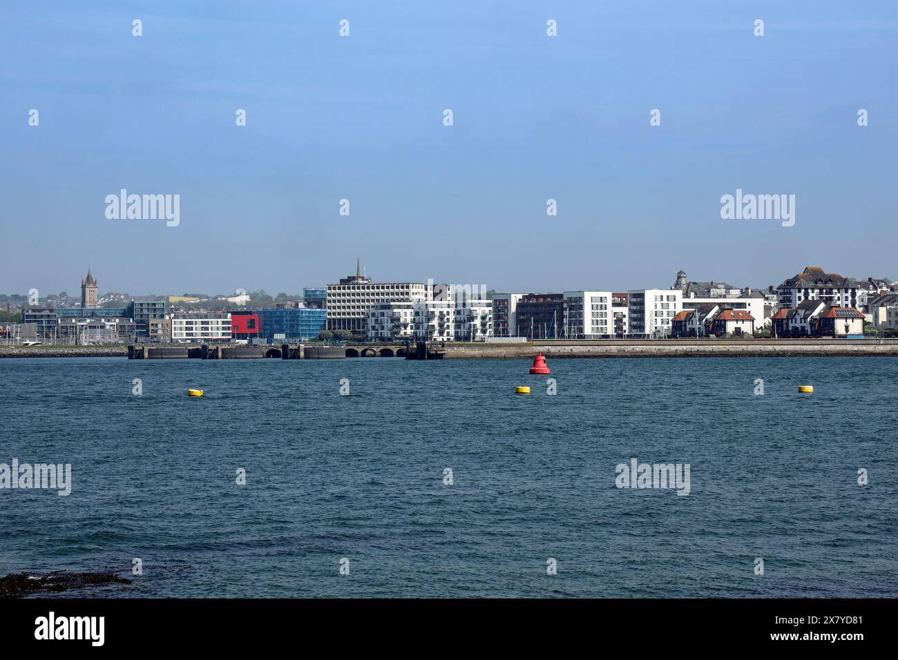 New apartments on the way to join the existing housing at Millbay Docks