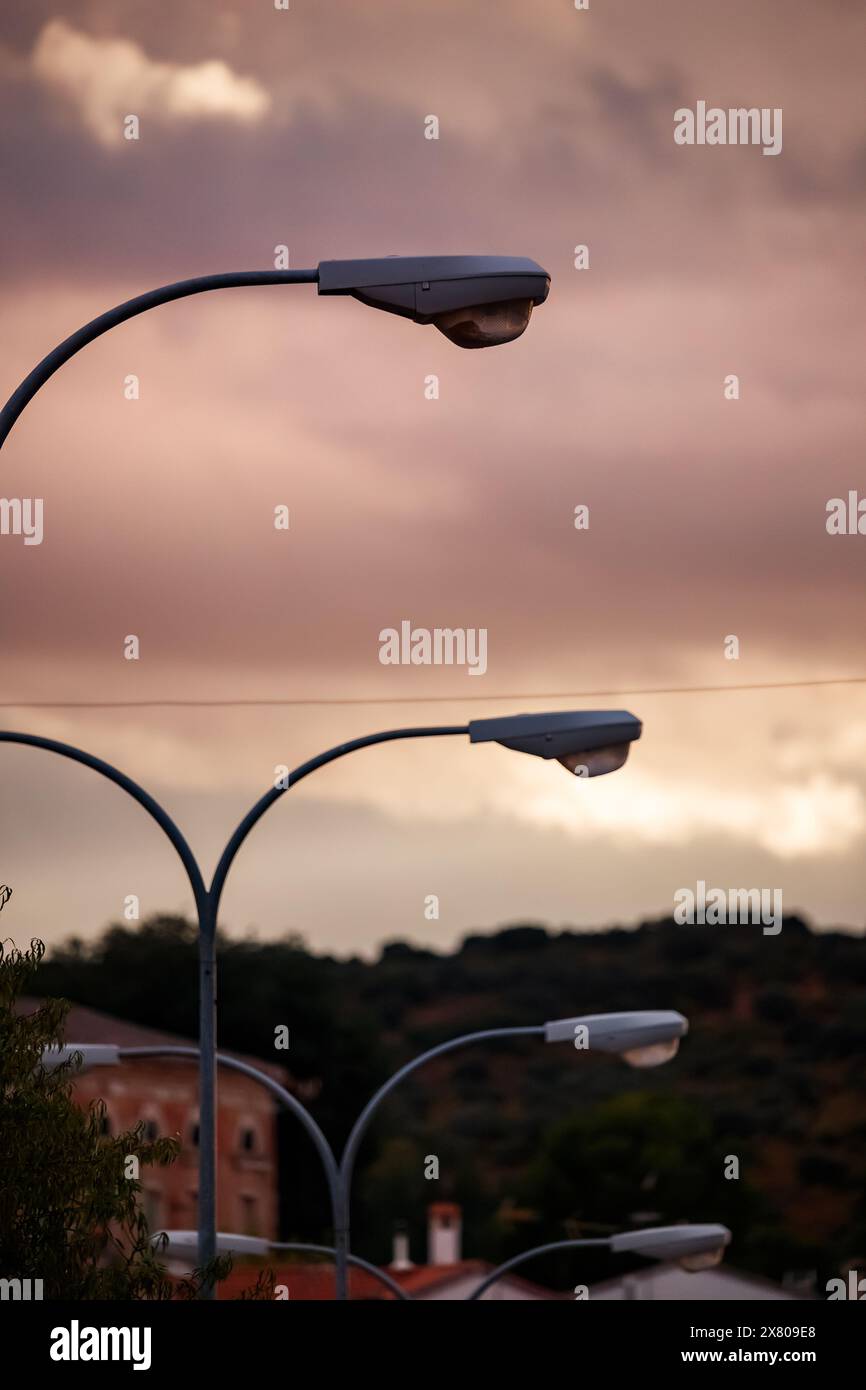 Lamps silhouette hi-res stock photography and images - Alamy