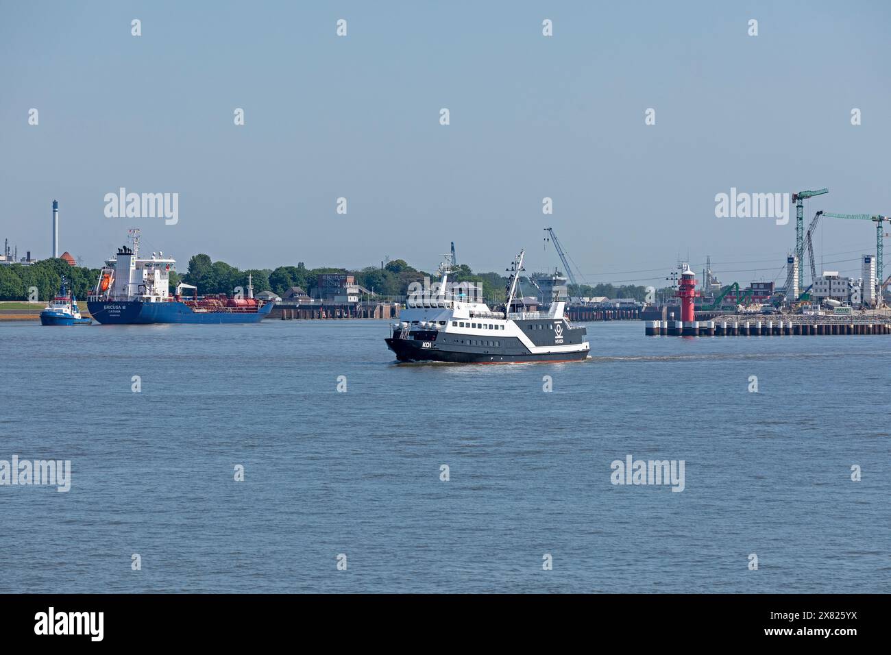 Ships, MS Koi, entrance of Kiel Canal, River Elbe, Brunsbüttel, Schleswig-Holstein, Germany Stock Photo