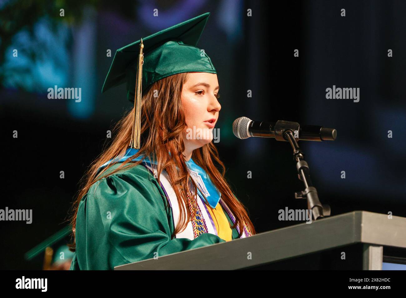 Tampa, Florida, USA. 22nd May, 2024. Valedictorian Ciara Ferlita gives a speech during Chamberlain High School's graduation ceremony at the Florida State Fairgrounds Expo Hall on Wednesday, May 22, 2024, in Tampa. (Credit Image: © Jefferee Woo/Tampa Bay Times via ZUMA Press Wire) EDITORIAL USAGE ONLY! Not for Commercial USAGE! Stock Photo