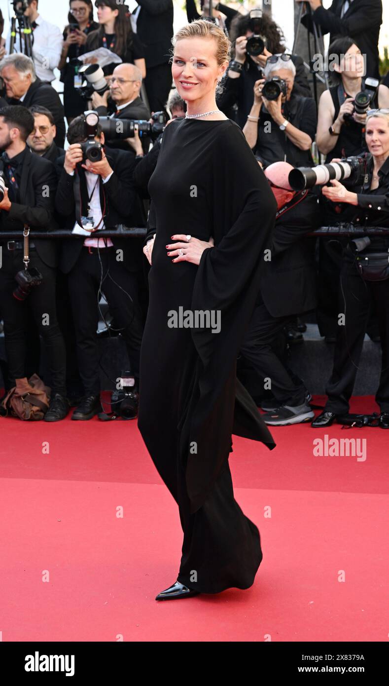 その他 Arena july/august 1999 Eva Herzigova Eva Herzigová - Wikidata
