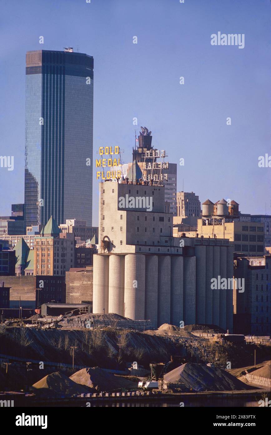 Minneapolis IDS Building with grain elevators, mills, and gravel ...