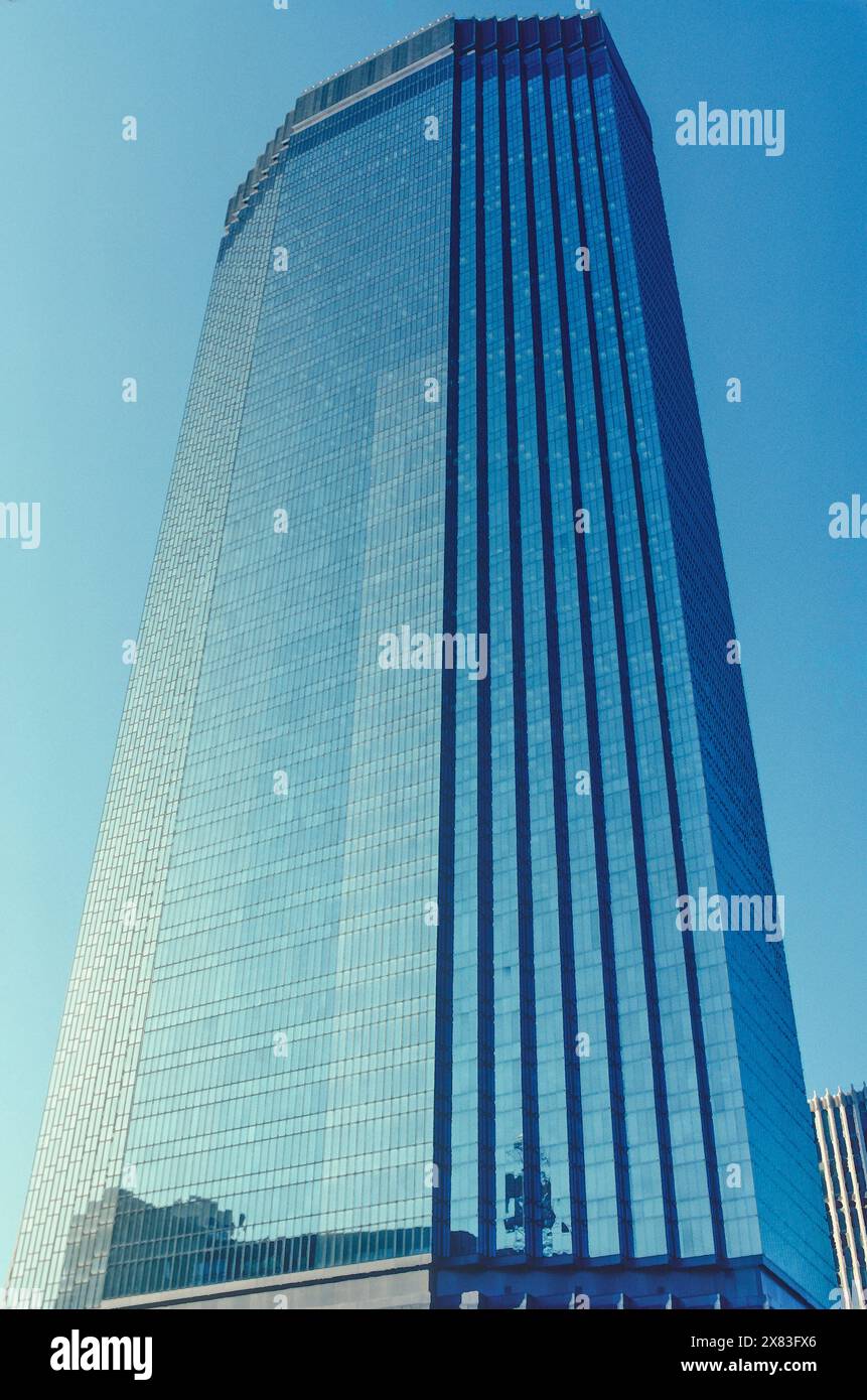 Ids center in minneapolis hi-res stock photography and images - Alamy