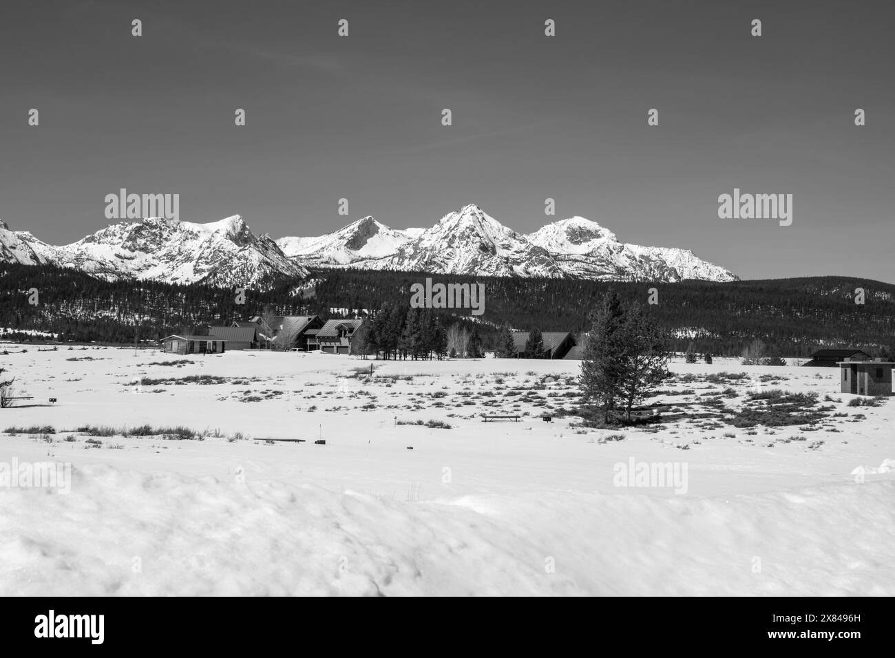 Winter In The Sawtooths Stock Photo Alamy winter-in-the-sawtooths-stock-photo-alamy