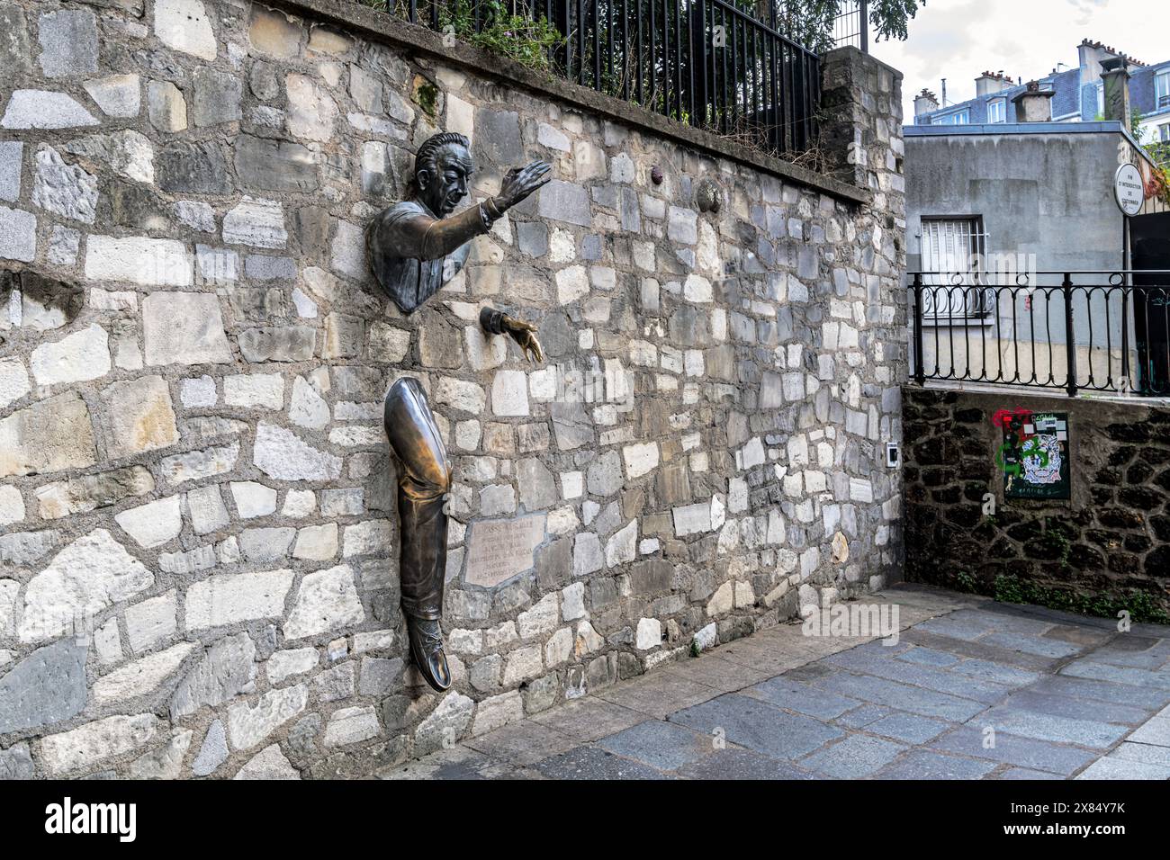 The man who passes through walls, Montmartre, Paris Stock Photo