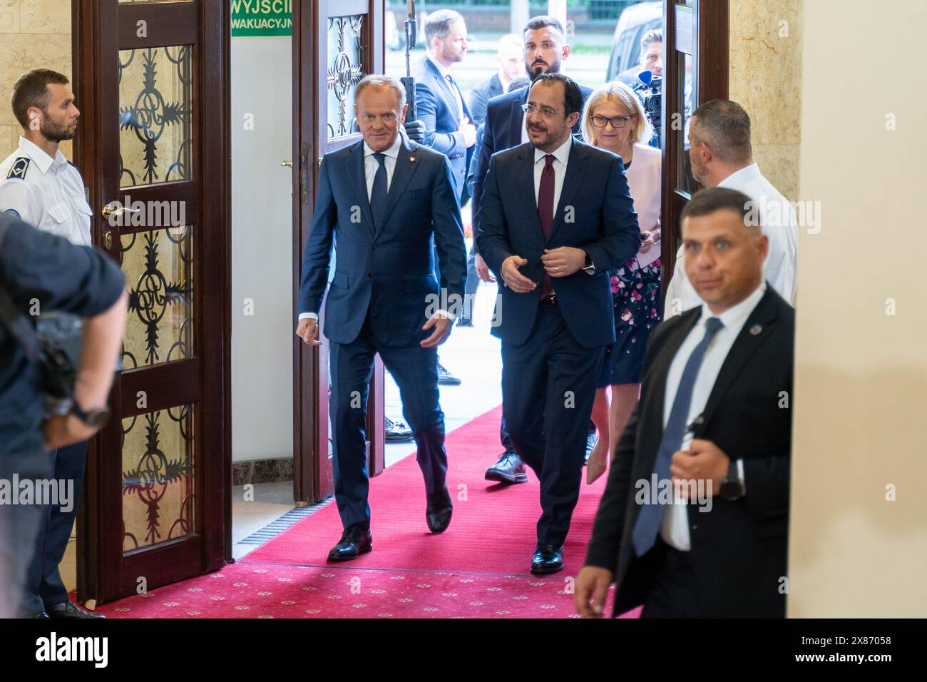 Warsaw, Poland. 23rd May, 2024. Prime Minister Donald Tusk welcomes the president of Cyprus, Mr. Nikos Christodoulides. Meeting of Polish Prime Minister Donald Tusk with the President of Cyprus, Nikos Christodoulides (Credit Image: © Marek Antoni Iwanczuk/SOPA Images via ZUMA Press Wire) EDITORIAL USAGE ONLY! Not for Commercial USAGE! Stock Photo
