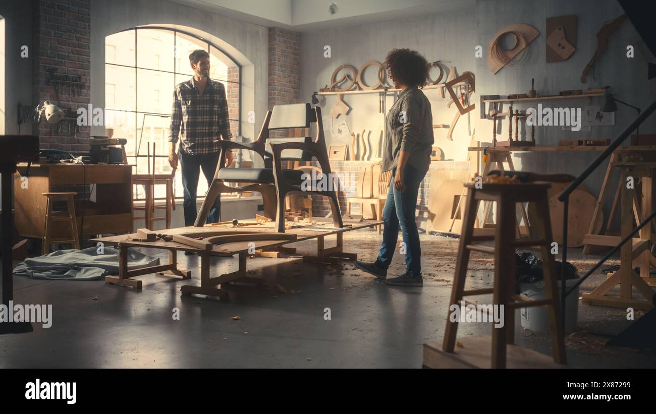 Unveiling in new hi-res stock photography and images - Alamy