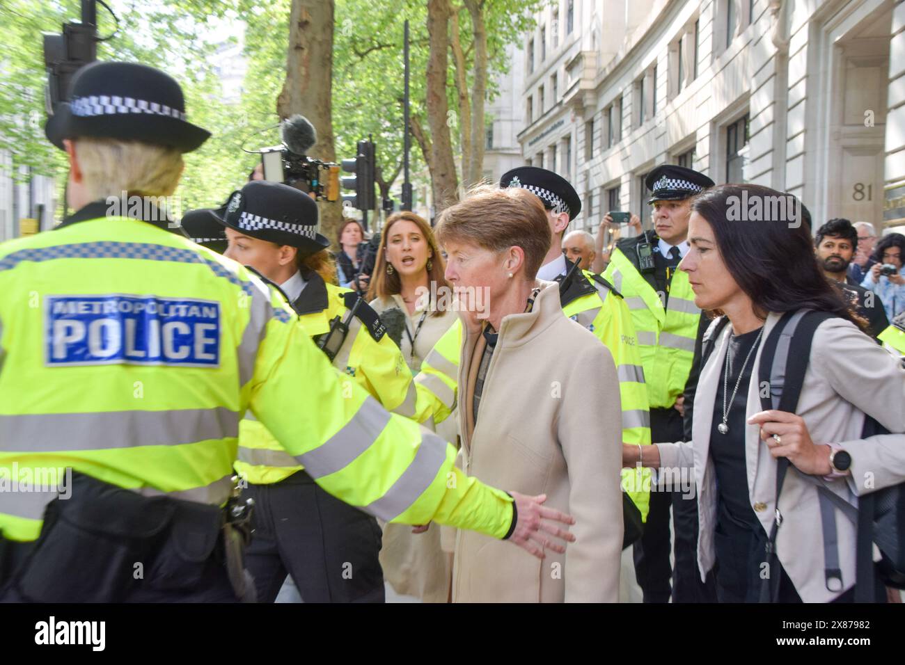 London, UK. 23rd May 2024. Former Post Office CEO PAULA VENNELLS leaves Aldwych House with a police escort on the second day as the Post Office Horizon IT Inquiry continues. Credit: Vuk Valcic/Alamy Live News Stock Photo