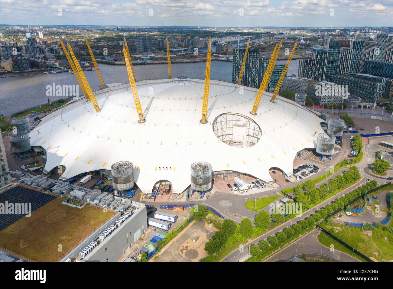 O2 arena london aerial hi-res stock photography and images - Alamy