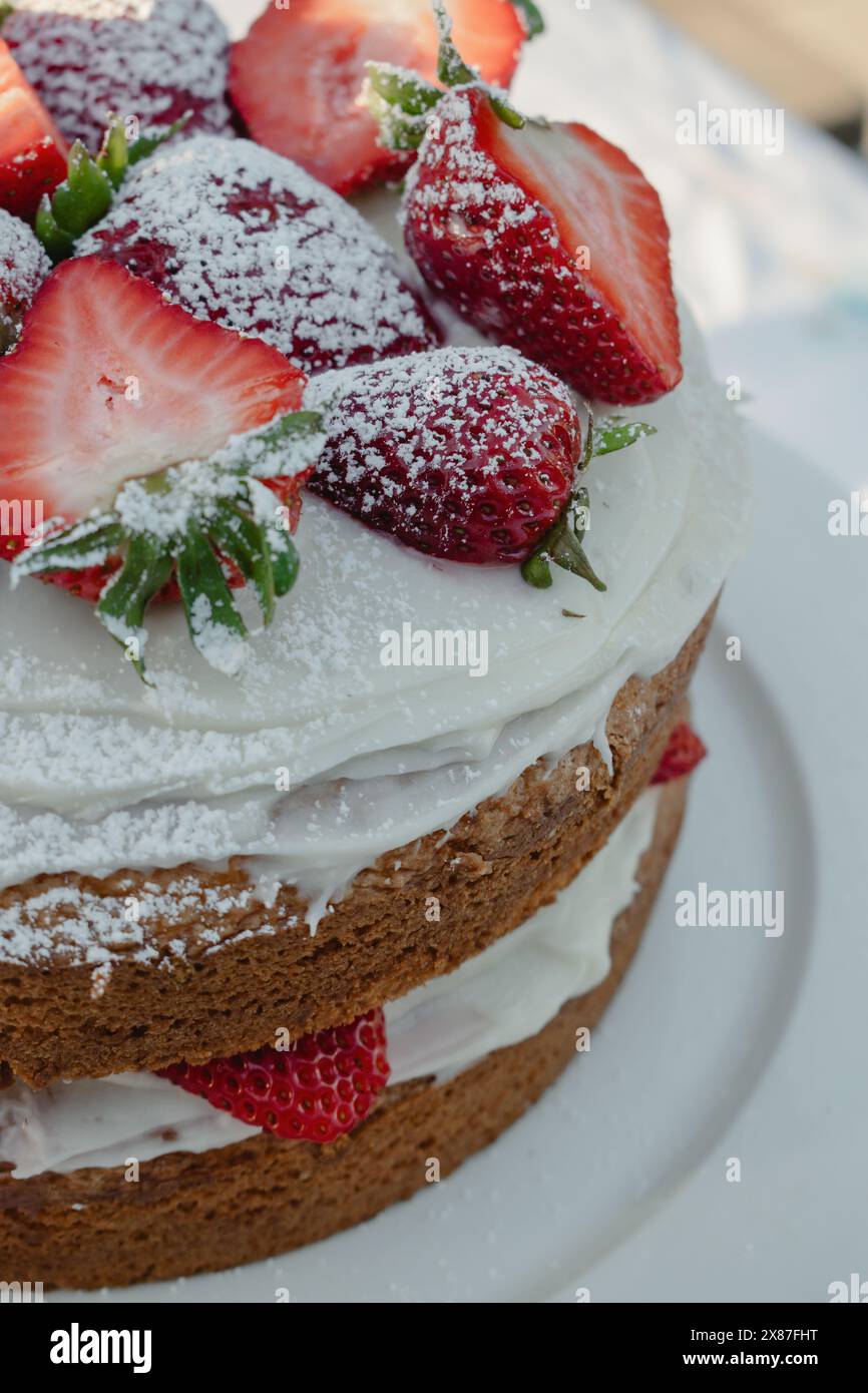 Homemade Strawberry Cake Stock Photo - Alamy
