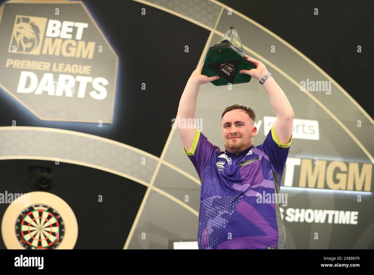 23rd May 2025; O2 Arena, London, England; 2025 PDC Premier League Darts